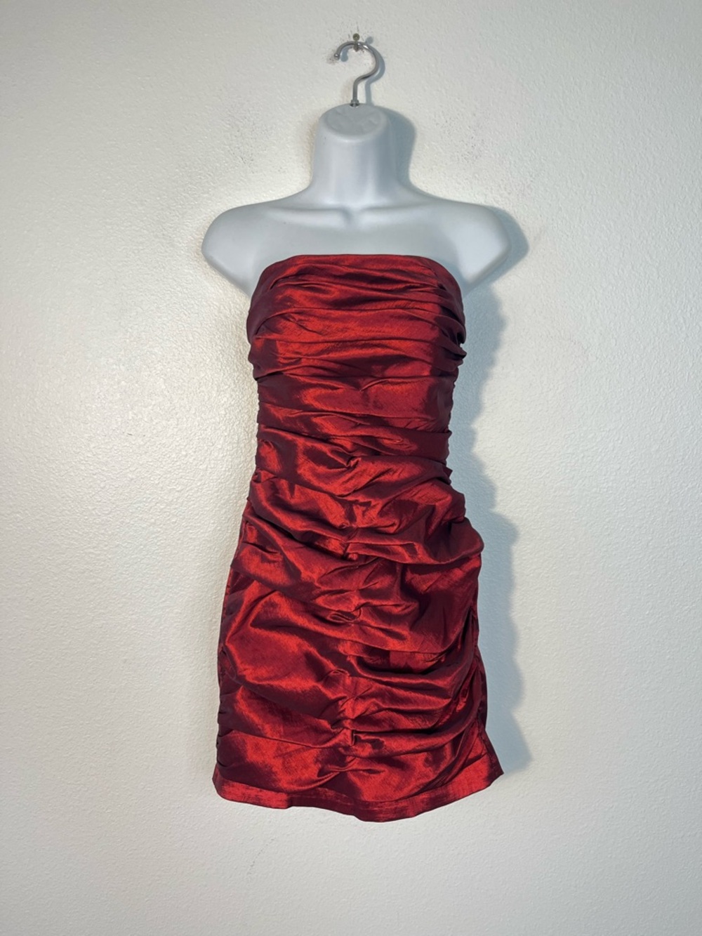 Jessica McClintock Y2K Red Satin Strapless Ruched Prom Cocktail Dress Size 6 VTG